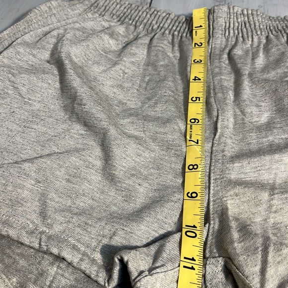Vintage Nike Women's Grey Shorts, NEW WITH TAGS, Sz XL - Picture 5 of 9